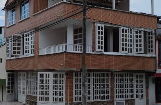 Casa Sector Samaria 3 pisos independientes