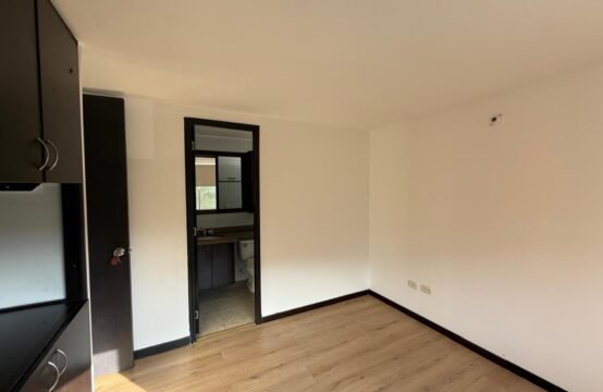 Apartamento piso 5 Sector Unicentro